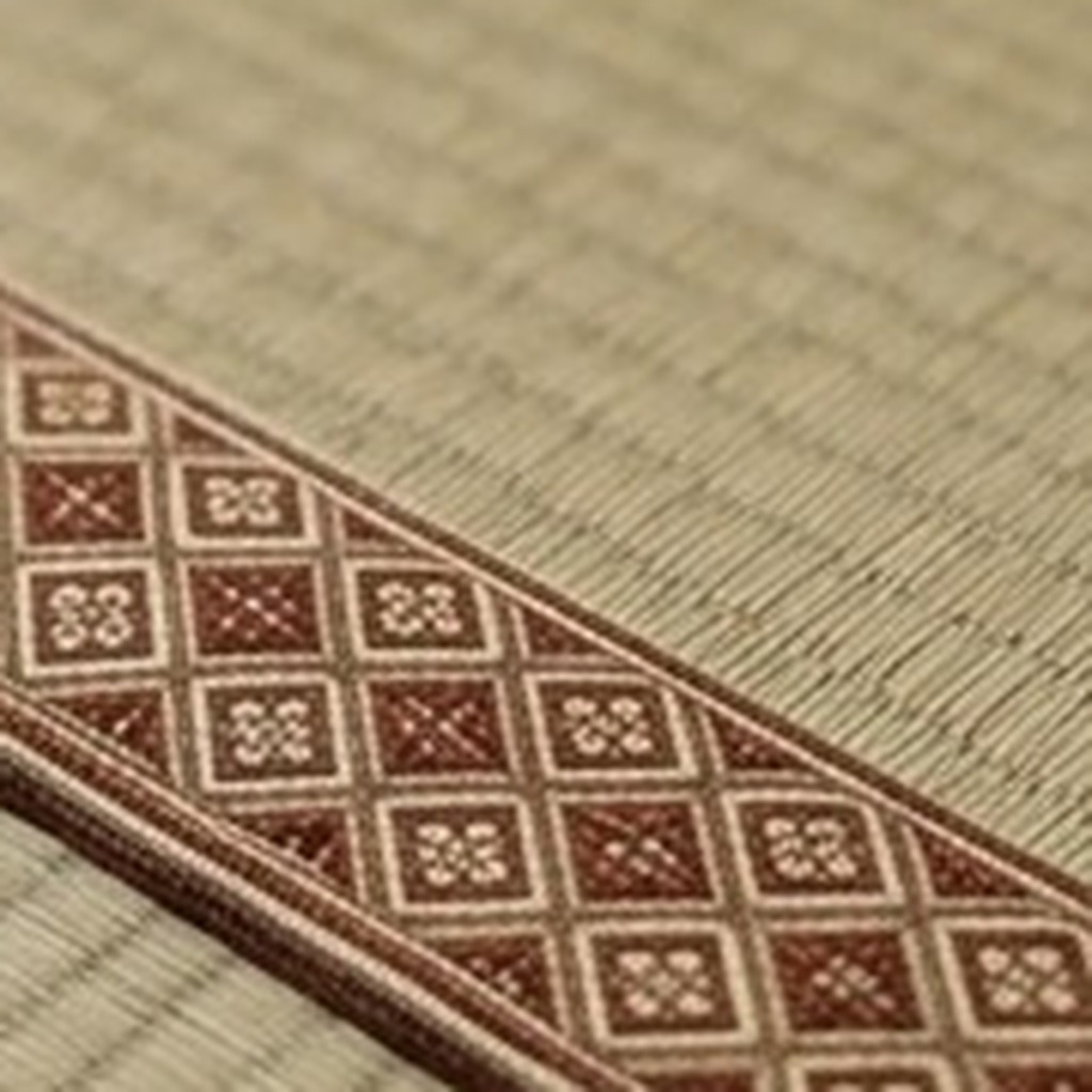 Kuri — Brown Diamond